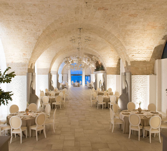 La conceria, la sala antica in pietra di Al Sole Resort, sala ricevimenti sul mare in Puglia
